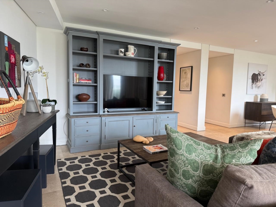 To Let 3 Bedroom Property for Rent in Sea Point Western Cape